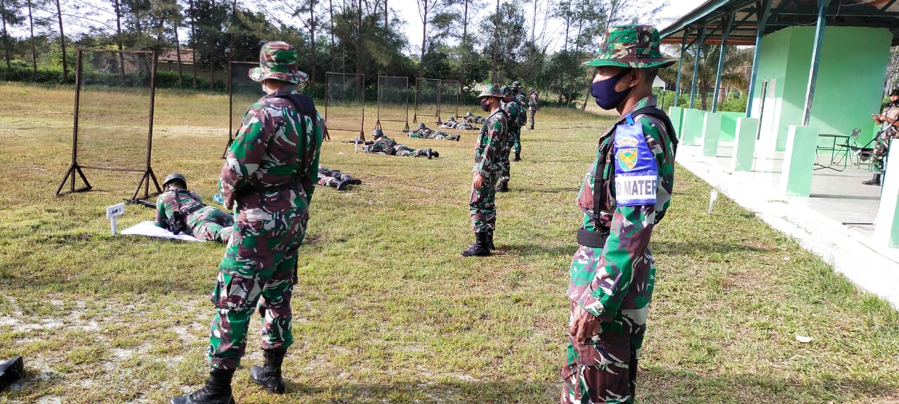 Latihan Menembak Prajurit Korem Gaya Tingkatkan Kemampuan