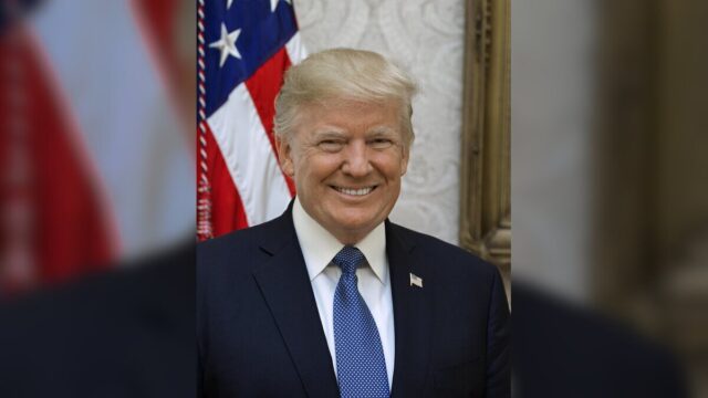 Trump’s Prime-Time Return to 2020 Claims Signals Volatile Midterm Strategy