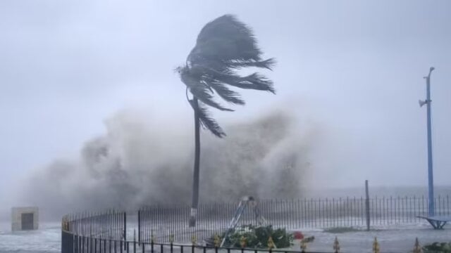 North Island Landslides Kill 2, Several Feared Buried