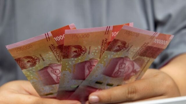 Rupiah Opens Slightly Stronger at Rp17,982 as S&P Backs It