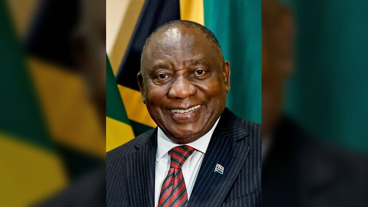 Ramaphosa pledges anti-corruption drive, higher grants in Soweto campaign stop