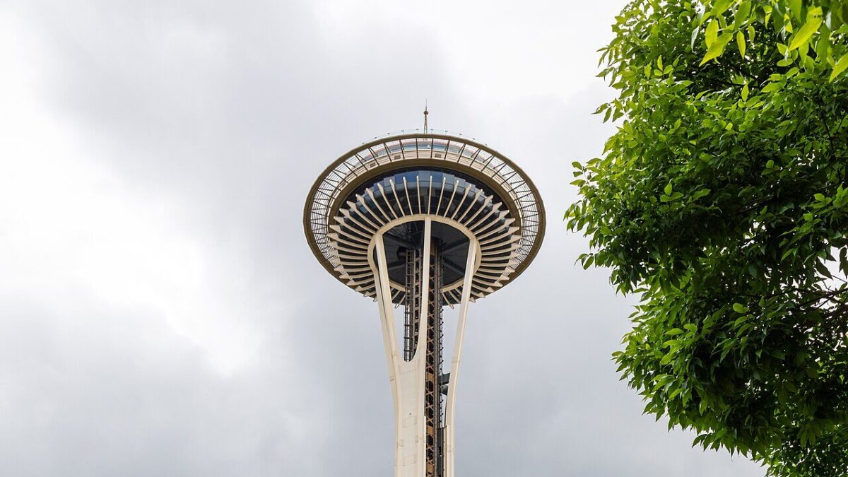 Three killed, including child, in shooting at Seattle food festival near Space Needle, authorities say