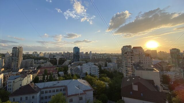 Zelensky says Ukraine is running low on interceptors as Russian missiles hit Kyiv