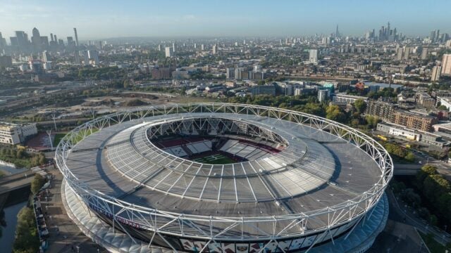 Fire Near Wembley Stadium Shuts London Tube and Rail Links, Forces Warehouse Evacuation
