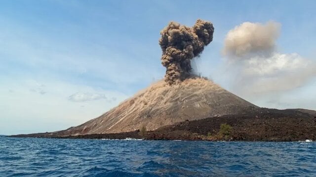 Volcanic Eruptions No Cure for Global Warming, Expert Warns