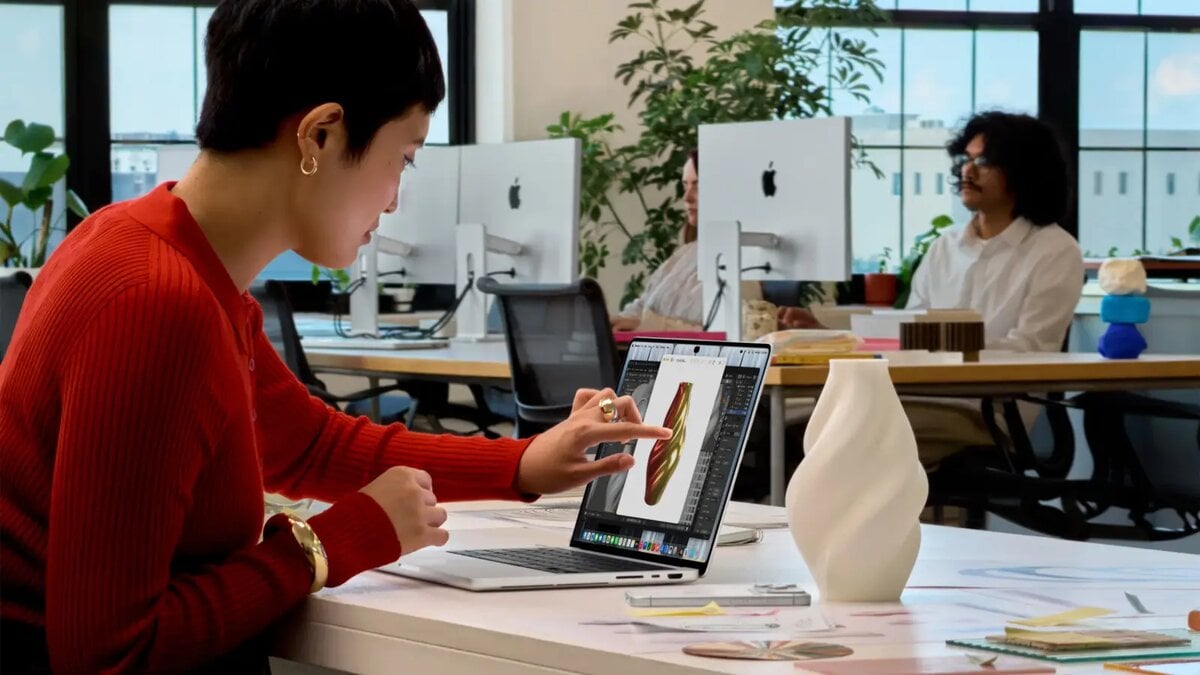 Apple Unveils First Touchscreen MacBook Pro, Starting at £2,899