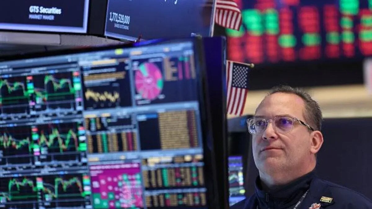BABA, BIDU, SKHY in focus as bank outlooks turn cautious