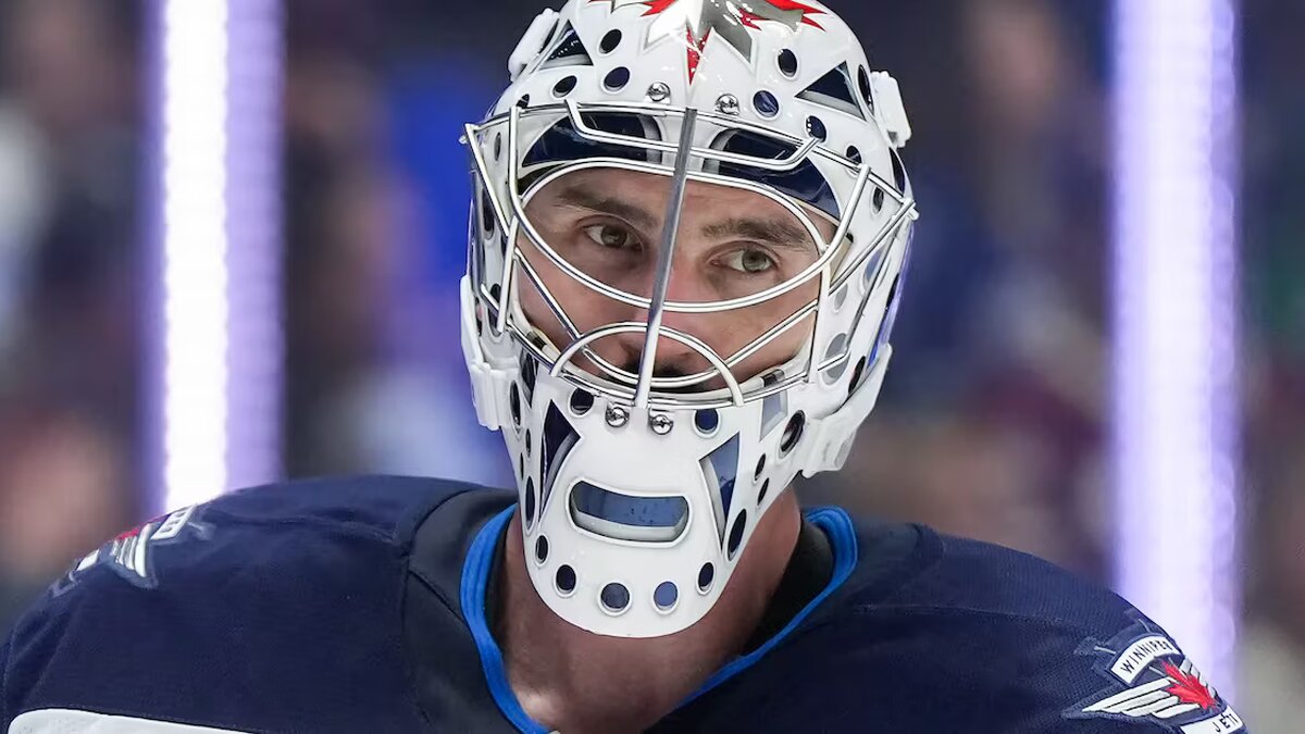 Hellebuyck Rules Out Canadian Teams, Closing Door on Oilers Trade