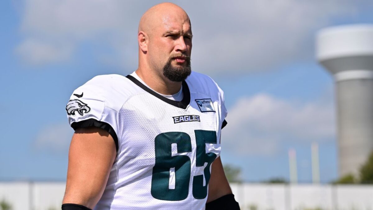 Lane Johnson Retires Midseason, Leaving Eagles With a Right Tackle Void