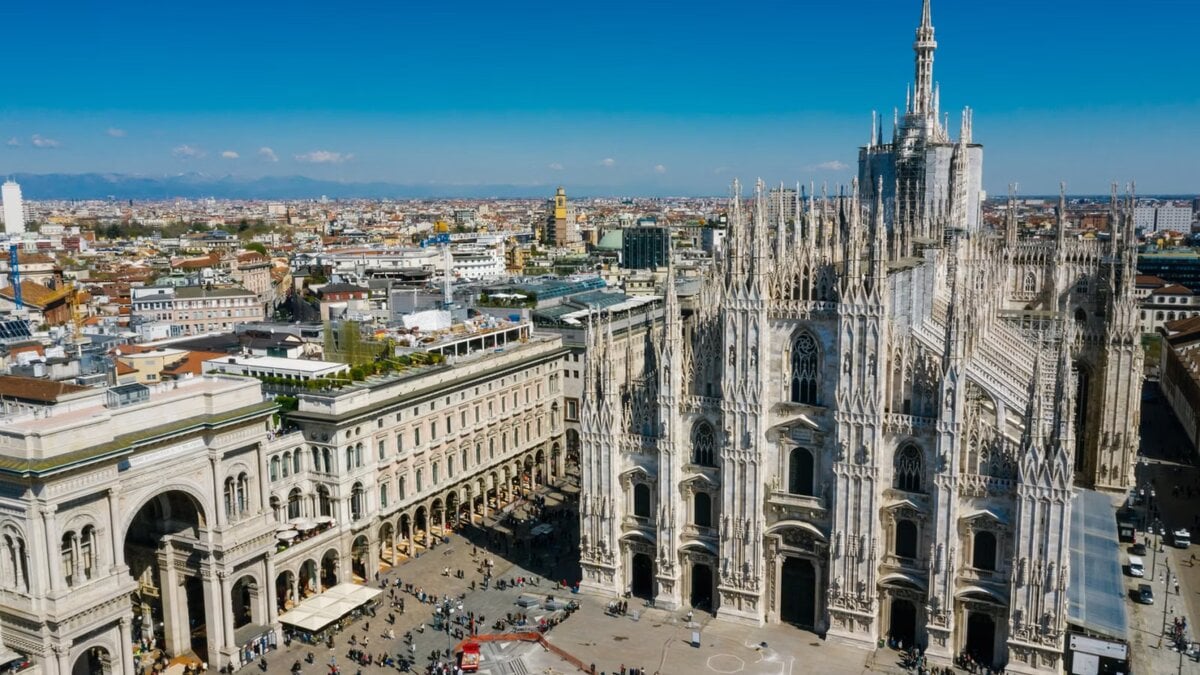 Italy deploys 500 soldiers to Milan after violent protests