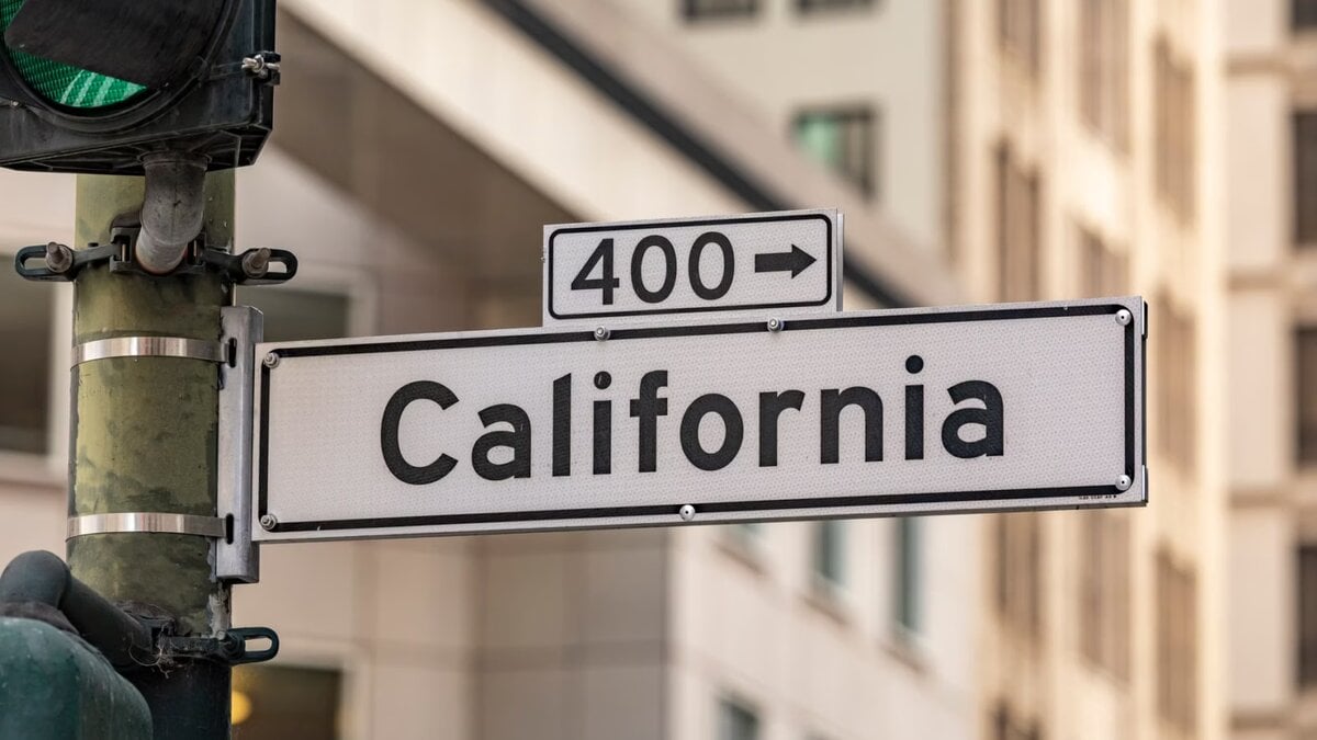 Meta agrees deal to keep Zuckerberg in California