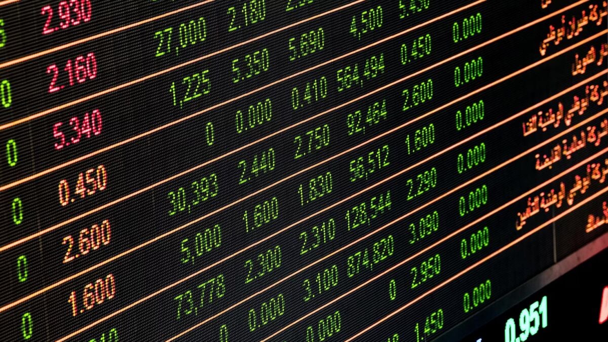 Stock Market Week Ahead: Earnings and Data in Focus