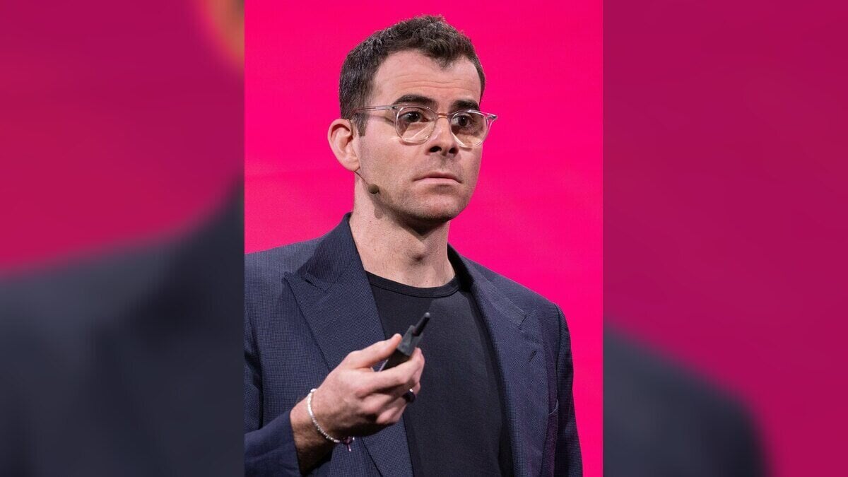 Adam Mosseri: Negativity Around AI Will Keep Growing