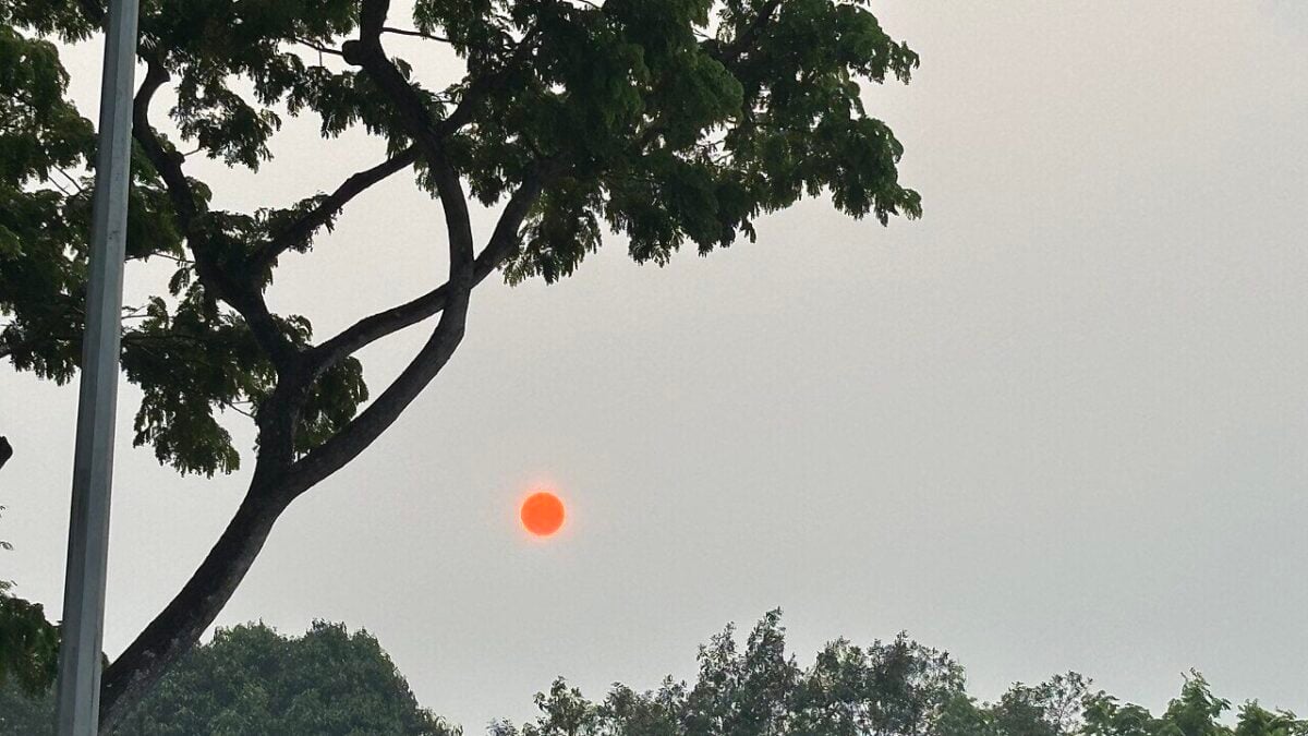 Singapore Haze Pushes PSI Into Unhealthy Range Nationwide