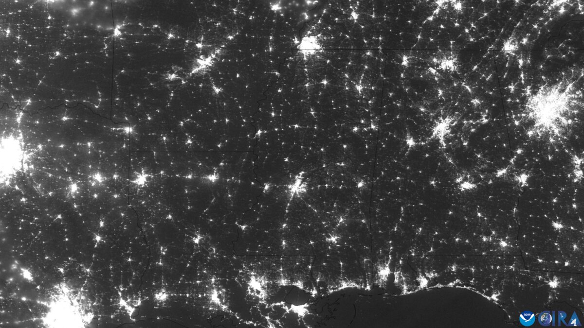 Winter Blackout Risk Rises as UK Power Buffer Shrinks