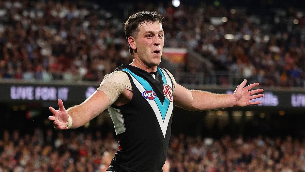 Zak Butters Joins Western Bulldogs as Port Adelaide Gets No. 5 Pick