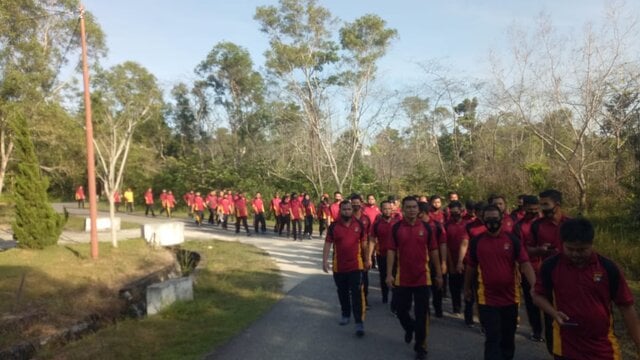 Tingkatkan imun Personil Menjelang Pilkada Serentak 2020 , Kapolres Bangka Barat Ajak Lari Pagi