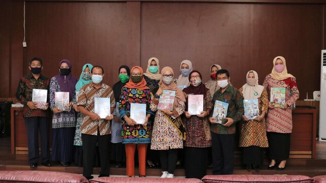 Melati Erzaldi Distribusikan MAUDI, Media Pembelajaran Bagi Anak dan Bunda PAUD