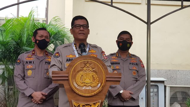 Zaman Kapolri Pak Idham, Tidak Ada Anjak Yang Habis Sekolah