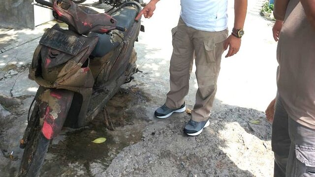 Saat Menjala Ikan Seorang Pria Malah Dapat Motor di Dasar Sungai