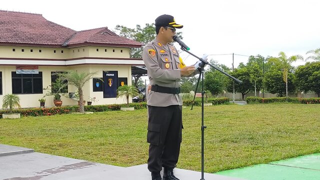 Polres Bangka Barat Siagakan 102 Personil Pengamanan di 34 Gereja