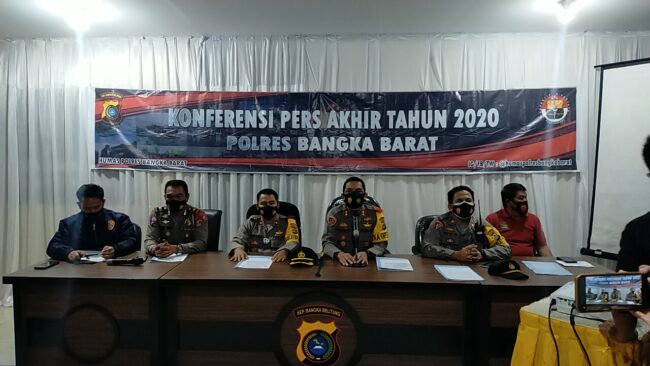 Konferensi pers