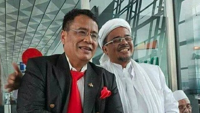 Begini Tanggapan Hotman Paris Saat Diminta Jadi Pengacara Habib Rizieq