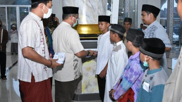 Gubernur Babel Temui Masyarakat Desa Kimak Dalam Program Sajadah Fajar