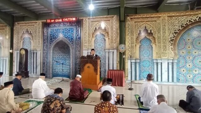 Rektor Univ. Muhammadiyah Babel Khutbah Jumat Di Muhajirin, Fadillah Sabry