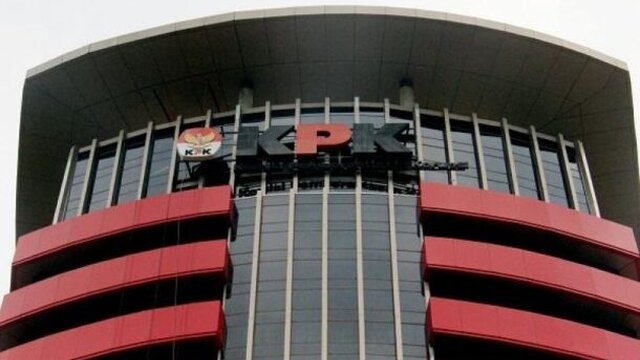 KPK Periksa Gubernur Bengkulu Rohidin Mersyah Guna Dalami Kasus Suap Benih Lobster