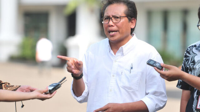 Stafsus Presiden Fadjroel Rachman: Kerja Sama Pentahelix Untuk Atasi Pandemi