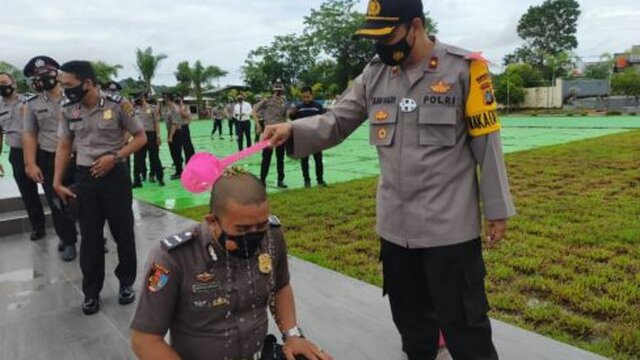 Sebanyak 48 Personel Polres Bangka Barat Naik Pangkat