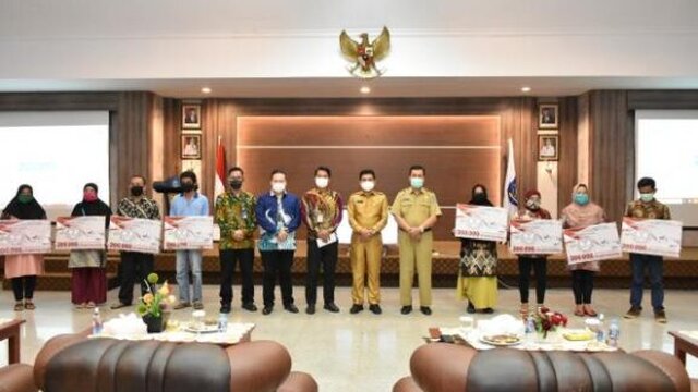 Pemprov Babel Salurkan Bantuan Sosial Kepada 26 KPM