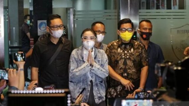 Gisel Tidak Ditahan Meski Telah Ditetapkan Sebagai Tersangka