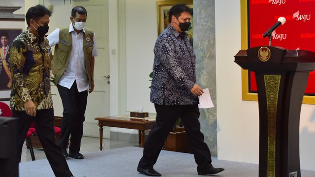 11-25 Januari Pemerintah Terapkan Kebijakan Pembatasan Aktifitas dan Kegiatan Masyarakat