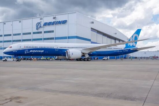 Boeing Didenda 34T Atas Dua Kecelakaan Pesawat Boeing Seri 737 Max