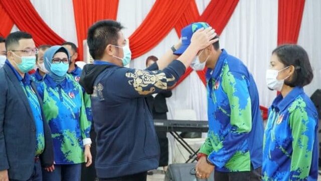 Gubernur Sumsel H Herman Deru Resmikan Tim PELATDA PON XX Papua 2021