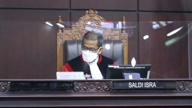 Selisih Suara Lewati Ambang Batas, Permohonan Isdianto – Suryani Kandas
