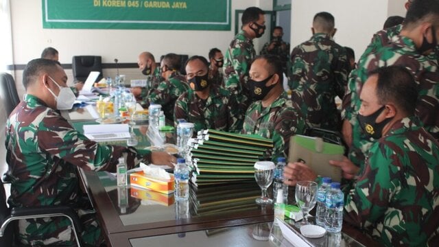 Korem 045/Gaya Terima Tim Pengawas Pos Audit Itjenad Tahun 2021
