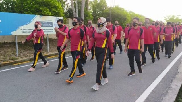 Kapolres Bangka Barat Ajak Anggotanya Jaga Kebugaran Dengan Joging Bersama