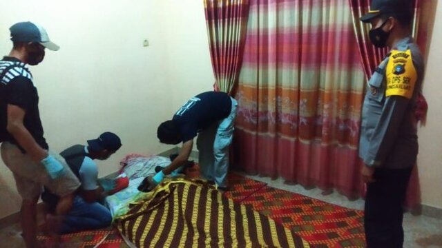 Sebelum Gantung Diri, IR Kirimkan Foto Tali Kepada Saudara Perempuannya