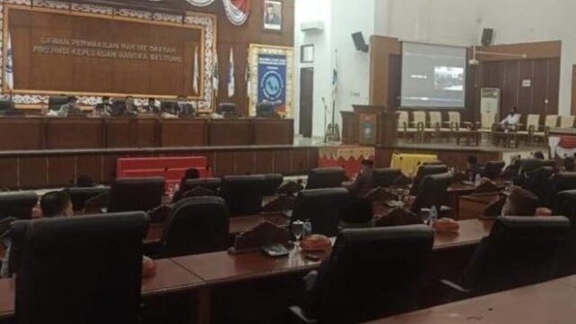 DPRD Babel Kembali Laksanakan Paripurna Beberapa Pansus