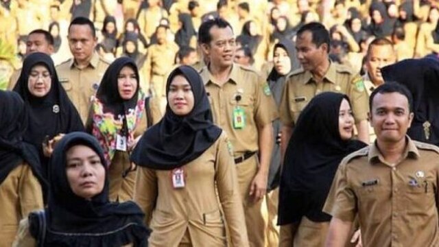 Saat Tahun Baru Imlek PNS dan Pegawai BUMN Dilarang Liburan