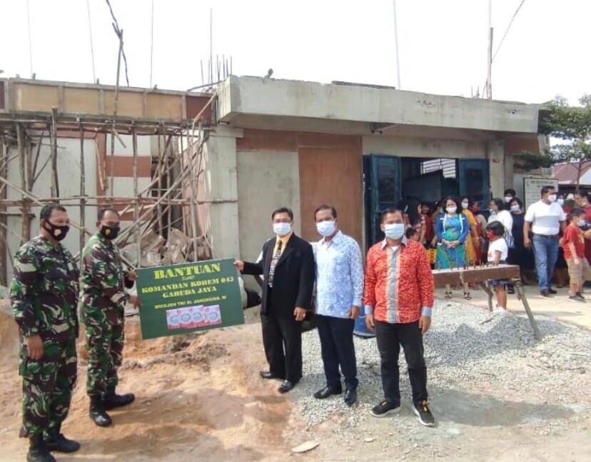 Bantuan Semen Korem 045/Gaya
