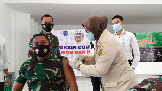 Prajurit Korem 045/Gaya Jalani Vaksin Covid-19