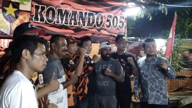 Ormas PP Cengkareng Timur Serahkan Dana Baksos Untuk NTT