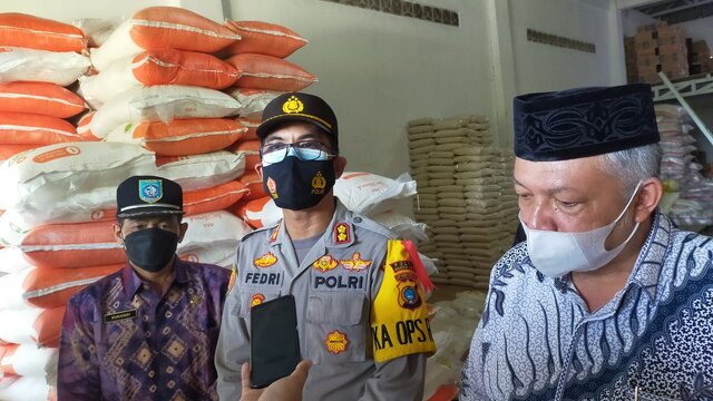 Kapolres Bangka Barat Tegaskan Akan Menindak Oknum Penimbunan Sembako