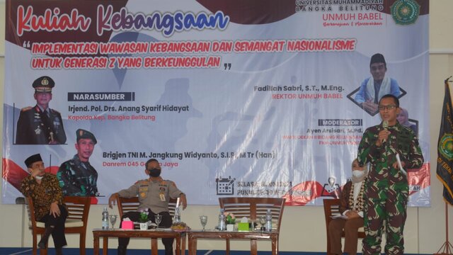 Danrem 045/Gaya Berikan Kuliah Kebangsaan Kepada Mahasiswa Unmuh Babel