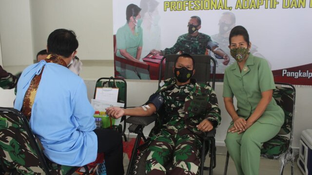 Peringatan HUT Ke-11, Korem 045/Gaya Gelar Kegiatan Donor Darah