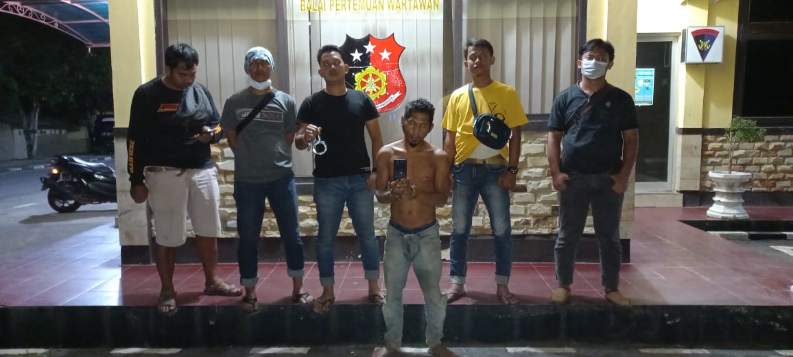 Kasus Curat